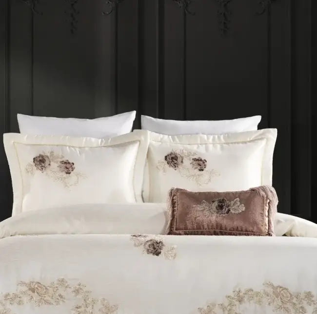 Rosengart Bedspread Set - 3